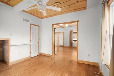 $299,900 | 427 Pine Street, Wellsville, KS 66092