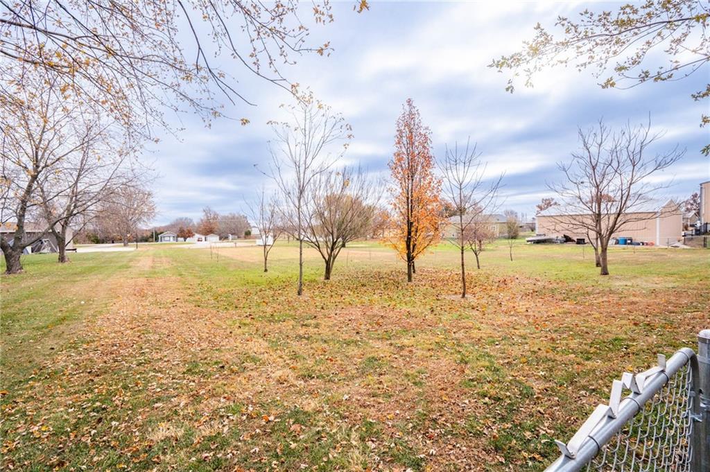 427 Pine Street Wellsville, KS 66092 - Photo 40 of 46