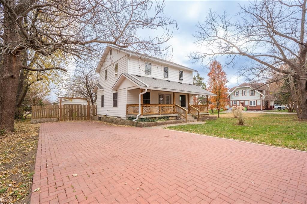 427 Pine Street Wellsville, KS 66092 - Photo 5 of 46