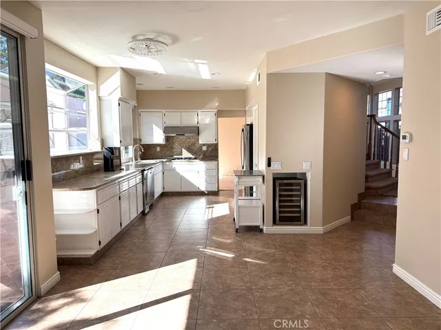 $5,995 | 1053 Regatta, Costa Mesa, CA 92627