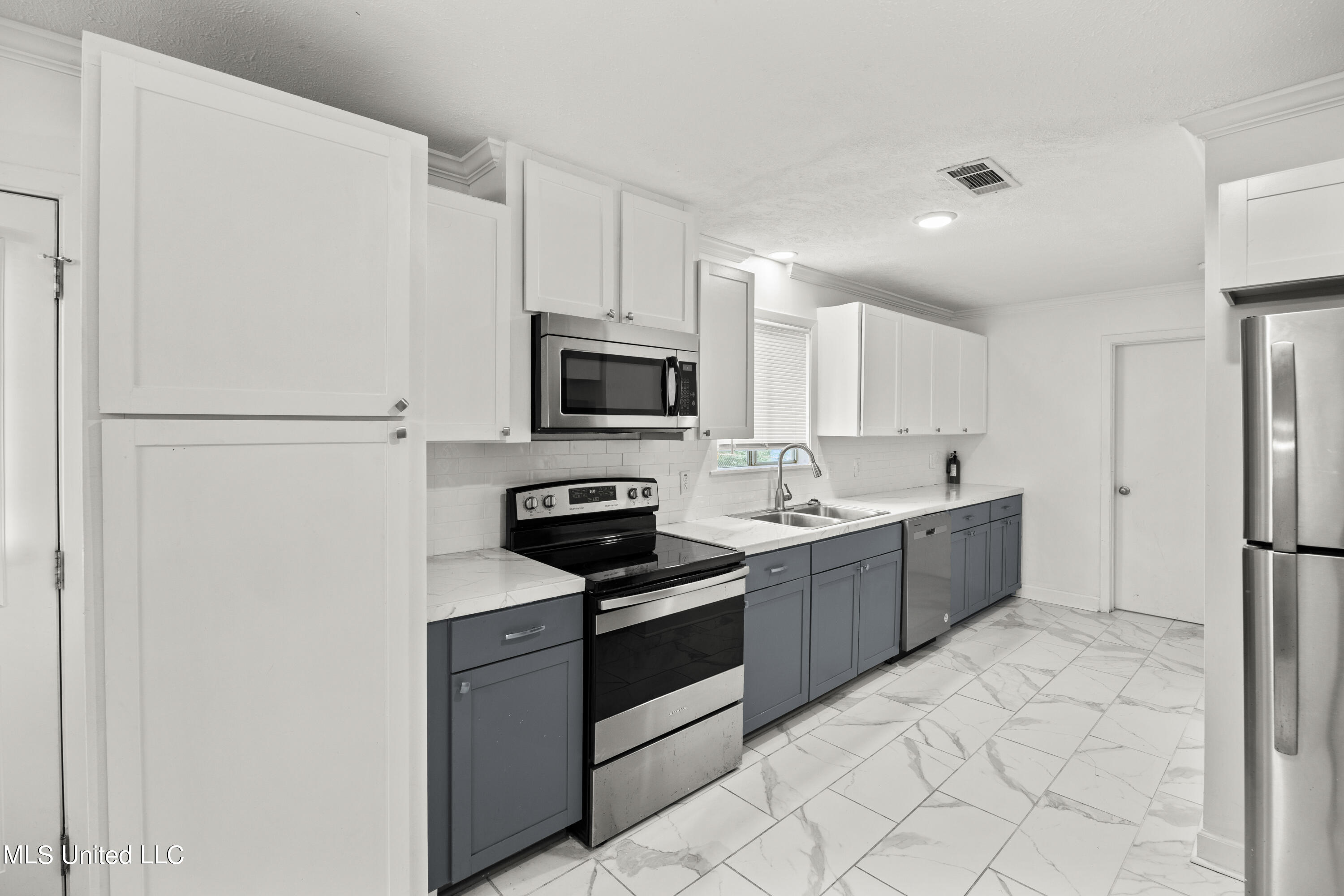 536 Sardis Street Pearl, MS 39208 - Photo 5 of 11 EOSR9163