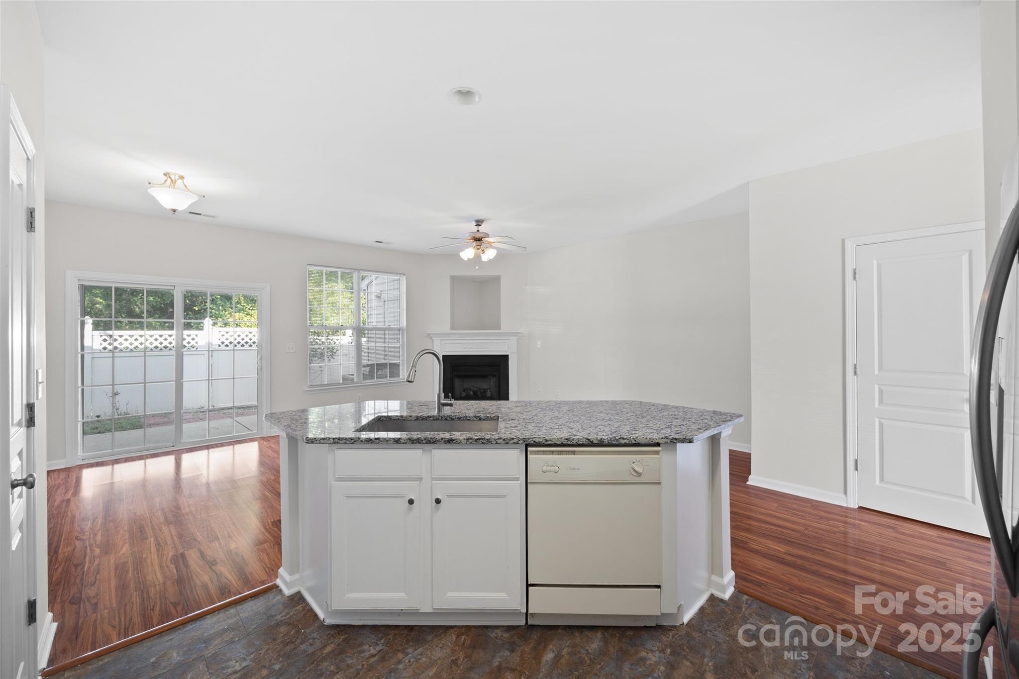 975 Copperstone Lane Fort Mill, SC 29708 - Photo 13 of 35