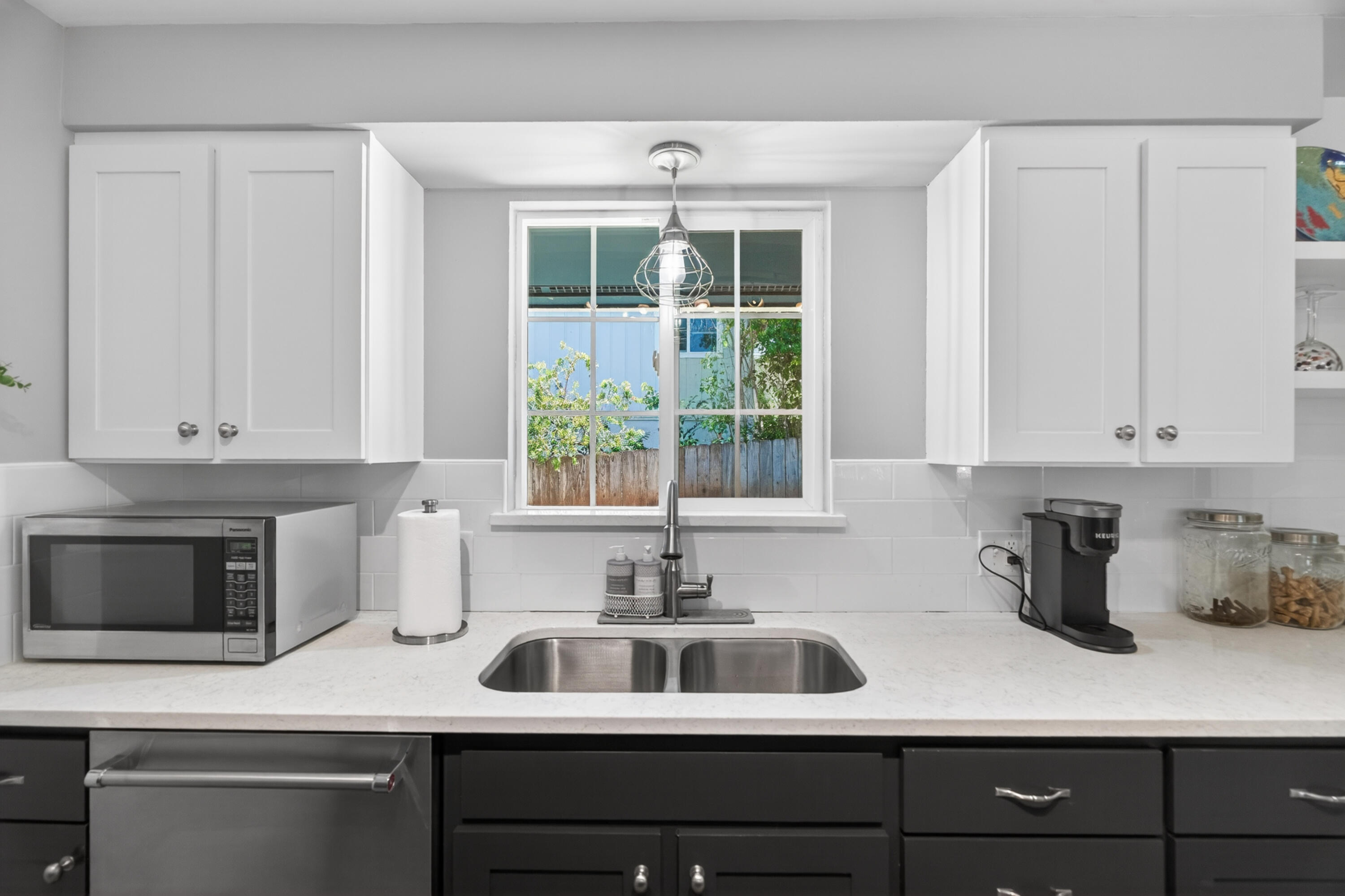 1439 Harpole Road Redding, CA 96002 - Photo 13 of 30 Kitchen