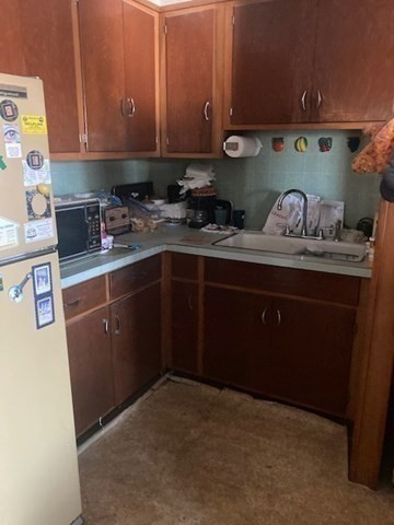 36 St Mary Street Fall River, MA 02720 - Photo 7 of 19