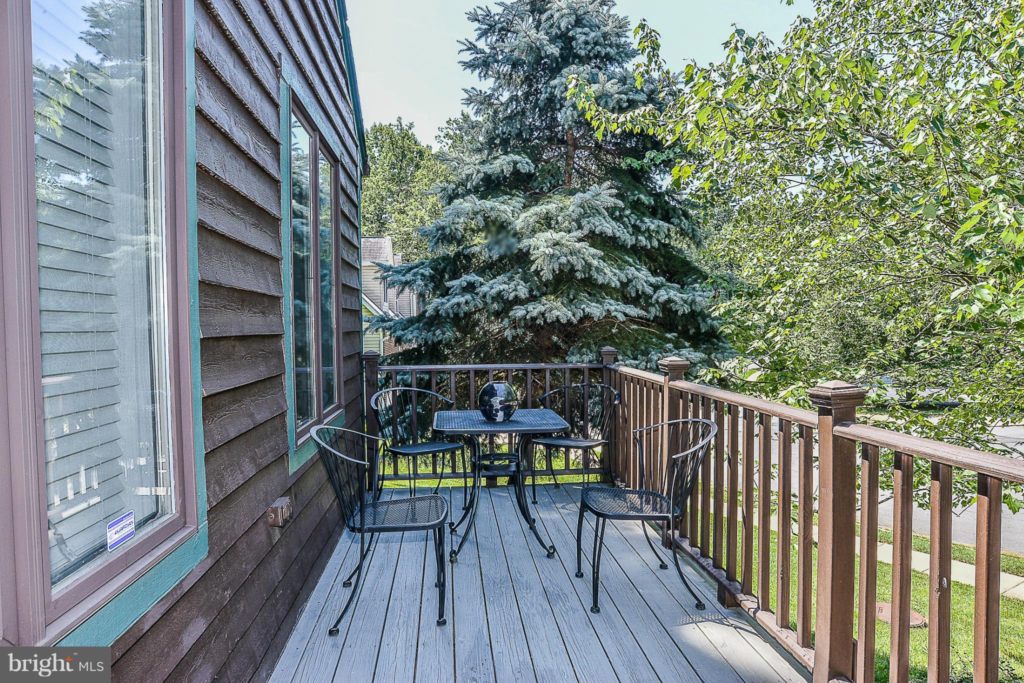 7505 Chancellor Way Springfield, VA 22153 - Photo 3 of 30 Exterior (Front)