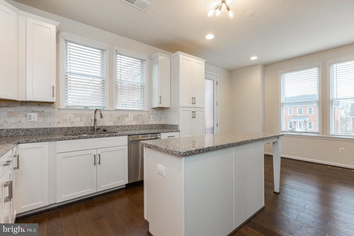 9136 Power House Road Lorton, VA 22079 - Photo 15 of 33