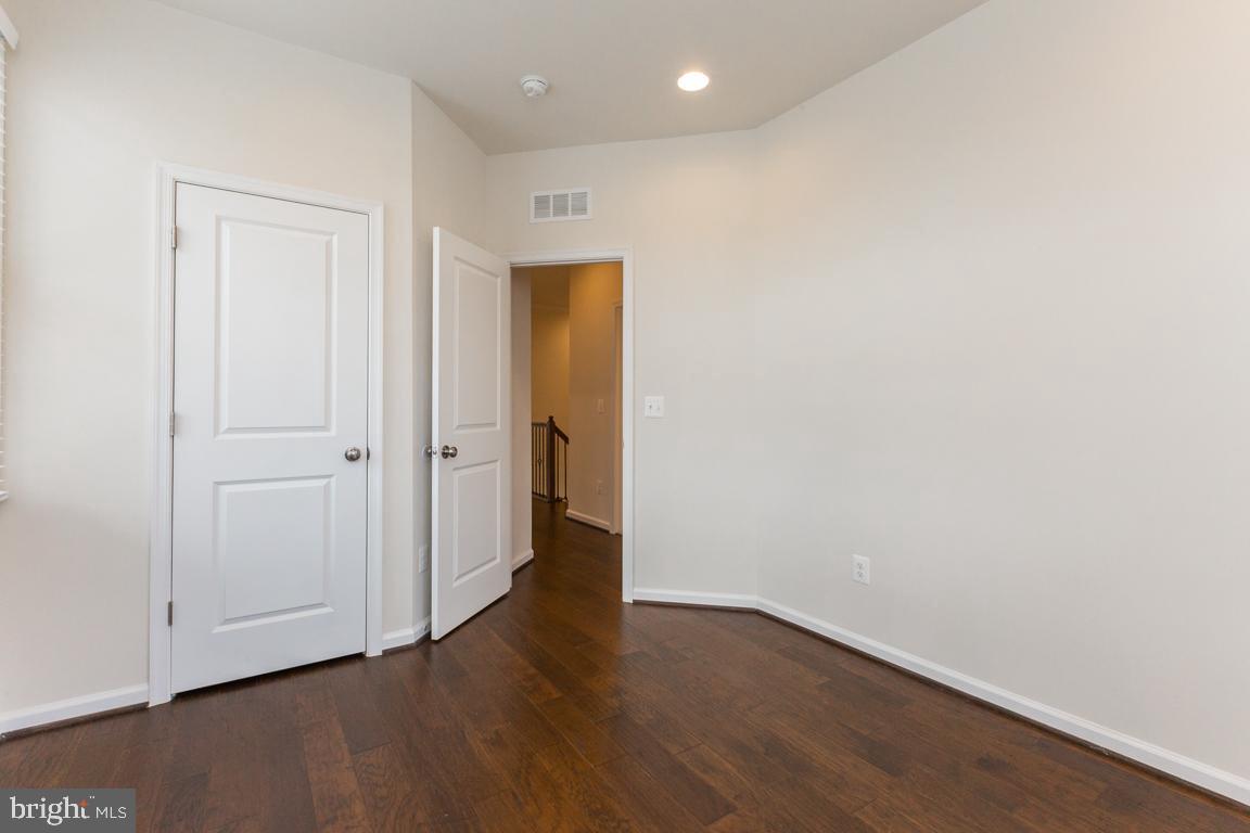 9136 Power House Road Lorton, VA 22079 - Photo 18 of 33