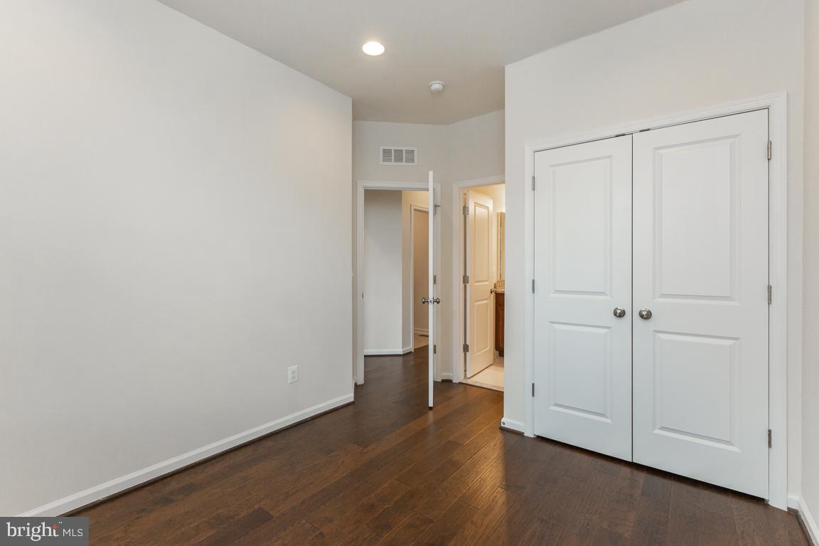 9136 Power House Road Lorton, VA 22079 - Photo 22 of 33