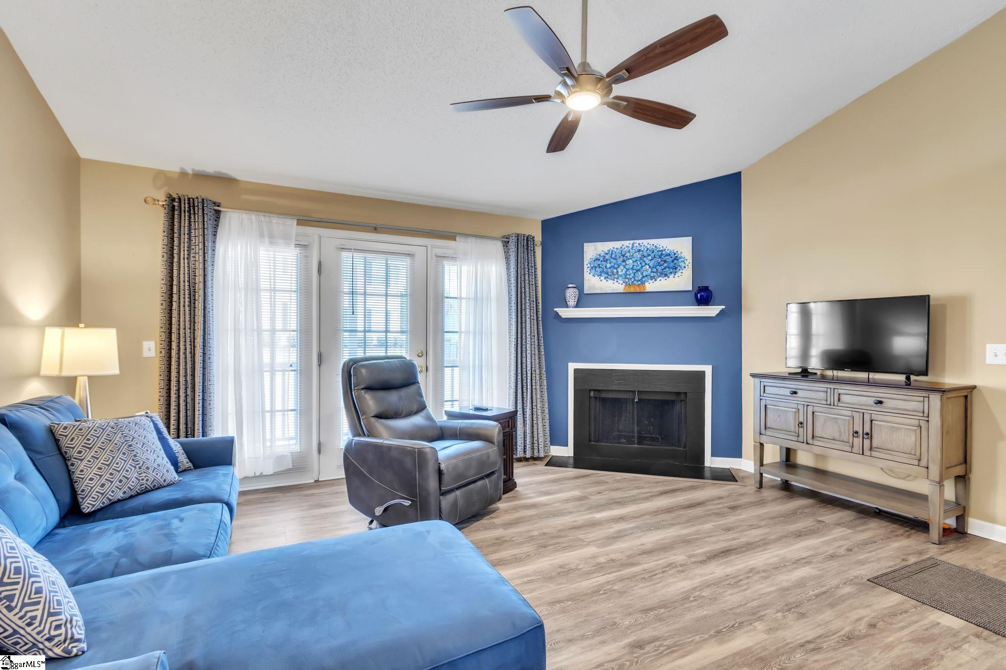 706 Pelham Square Way Greer, SC 29650 - Photo 2 of 24