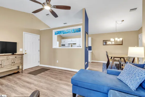 $199,900 | 706 Pelham Square Way, Greer, SC 29650