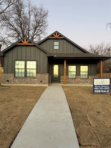 $285,000 | 2217 Christine Avenue, Fort Worth, TX 76105