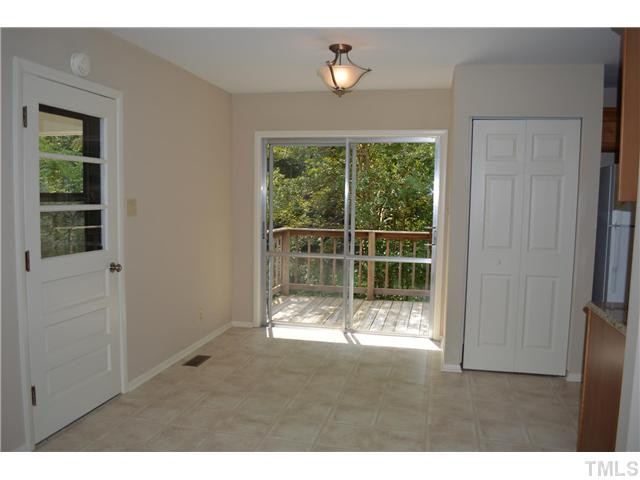 1116 Hamlin Road Durham, NC 27704 - Photo 6 of 21 BREAKFAST NOOK