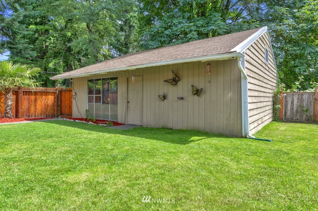 7425 Lower Ridge Road Everett, WA 98203 - Photo 22 of 25