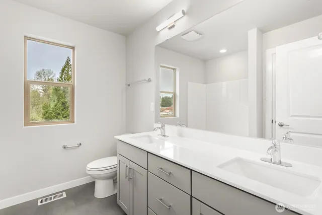 $959,900 | 13307 Southeast 238th Place, Unit 11, Kent, WA 98042