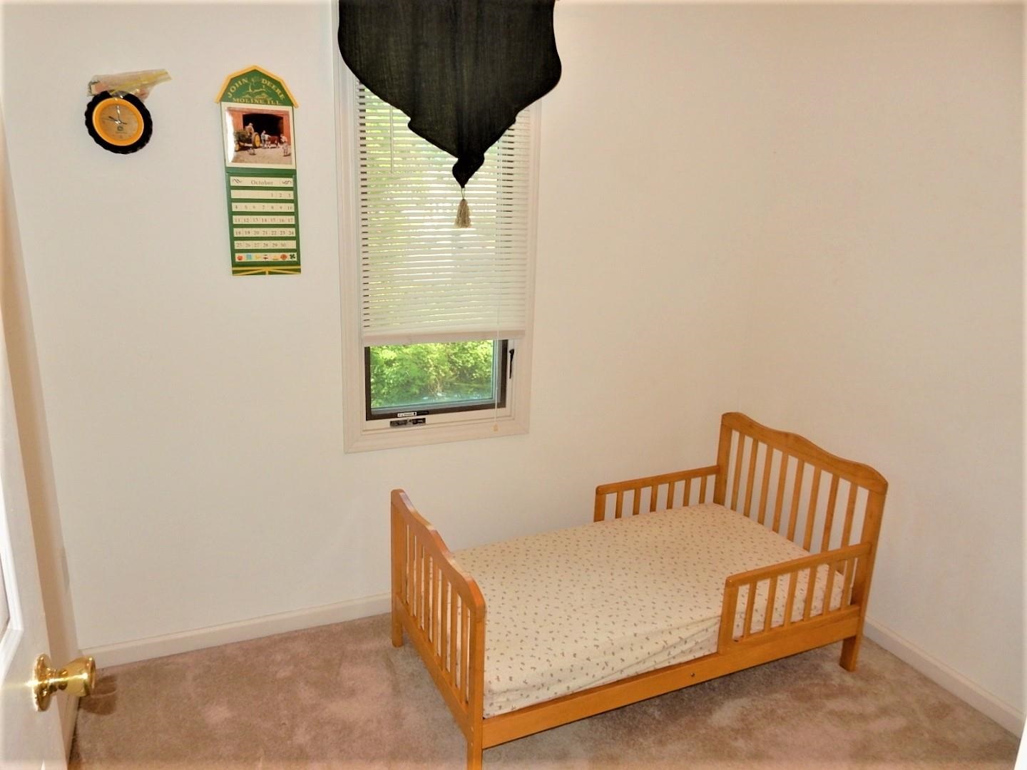 11687 Black Point Road Syracuse, IN 46567 - Photo 15 of 21 Gallery Image 15