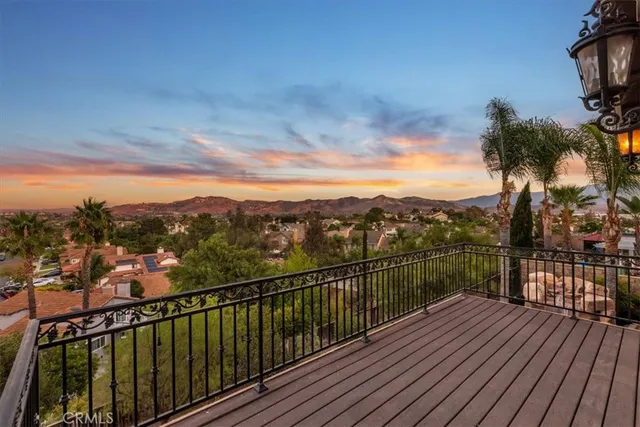 $1,277,000 | 693 John Drive, Corona, CA 92879