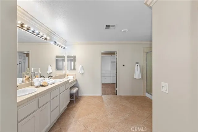 $1,277,000 | 693 John Drive, Corona, CA 92879