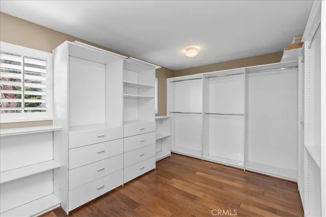 $1,277,000 | 693 John Drive, Corona, CA 92879