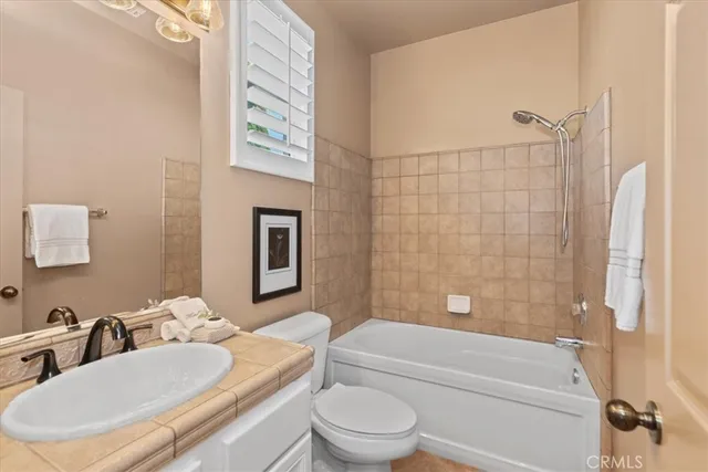 $1,277,000 | 693 John Drive, Corona, CA 92879