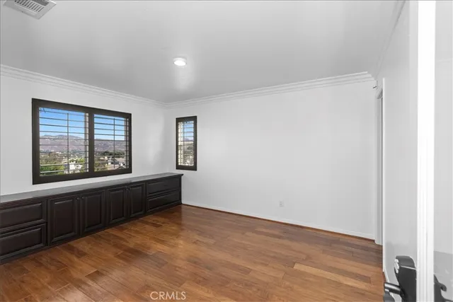 $1,277,000 | 693 John Drive, Corona, CA 92879