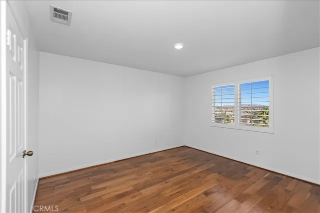 $1,277,000 | 693 John Drive, Corona, CA 92879