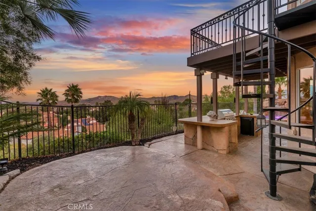 $1,277,000 | 693 John Drive, Corona, CA 92879