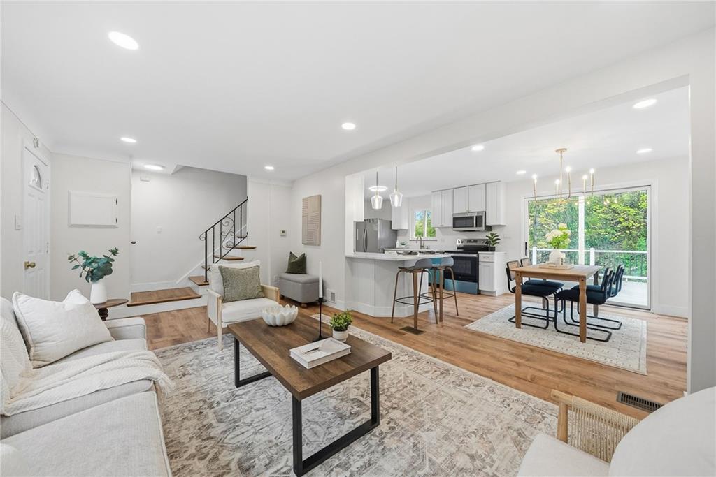 6 Tunstall Street Pittsburgh, PA 15207 - Photo 8 of 49