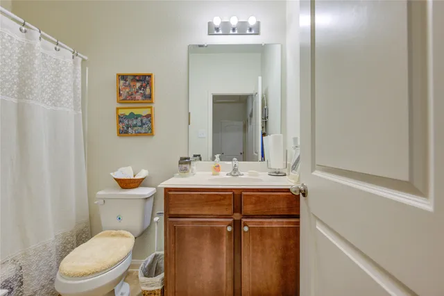 $249,900 | 9443 Sky Blue Drive, Rosharon, TX 77583