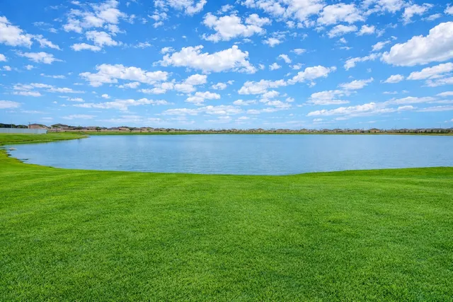 $249,900 | 9443 Sky Blue Drive, Rosharon, TX 77583