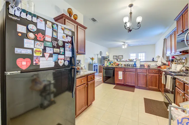 $249,900 | 9443 Sky Blue Drive, Rosharon, TX 77583