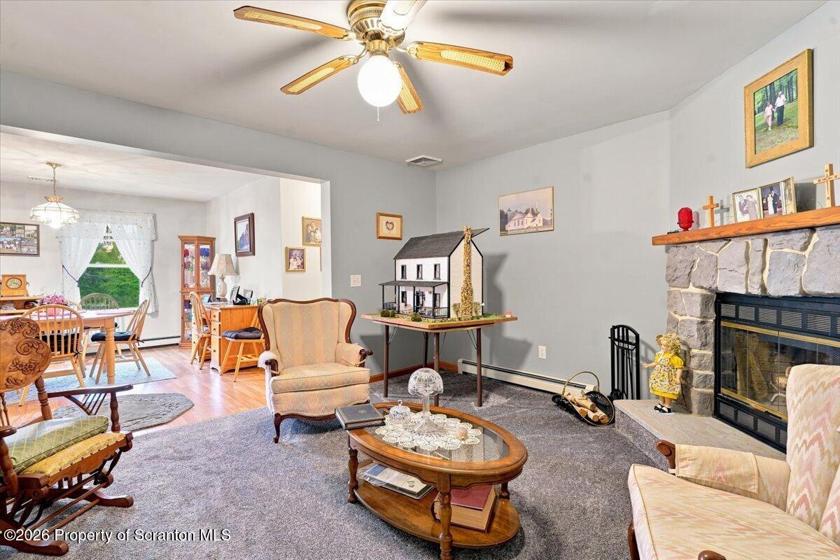 48 Farm Road Susquehanna, PA 18847 - Photo 21 of 47 Living Room