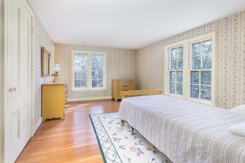 56 Ridgeway Road Weston, MA 02493 - Photo 28 of 39