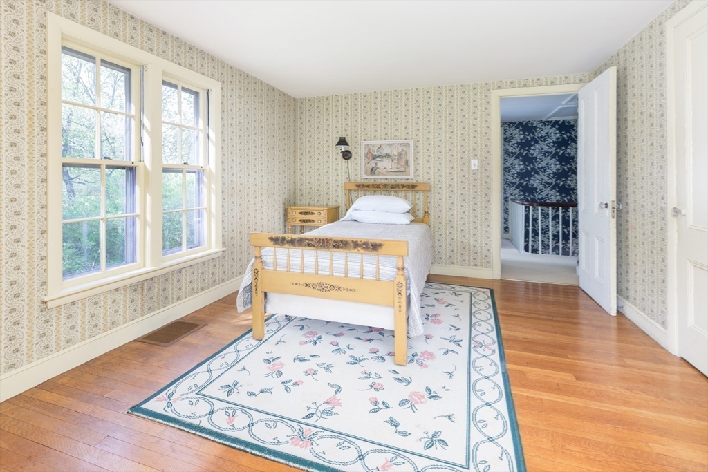 56 Ridgeway Road Weston, MA 02493 - Photo 29 of 39