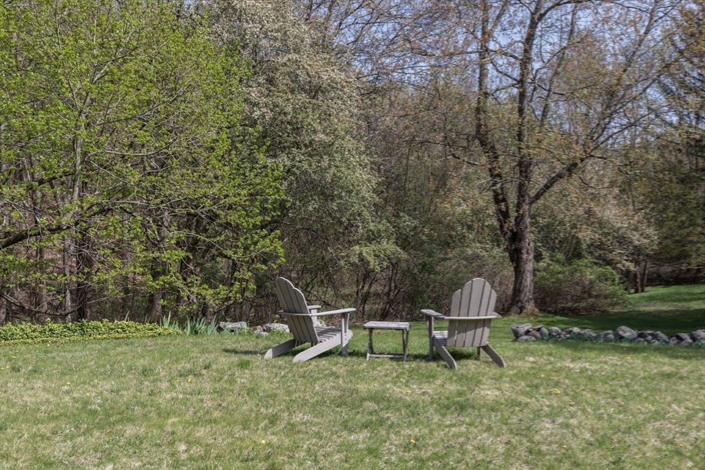 56 Ridgeway Road Weston, MA 02493 - Photo 34 of 39