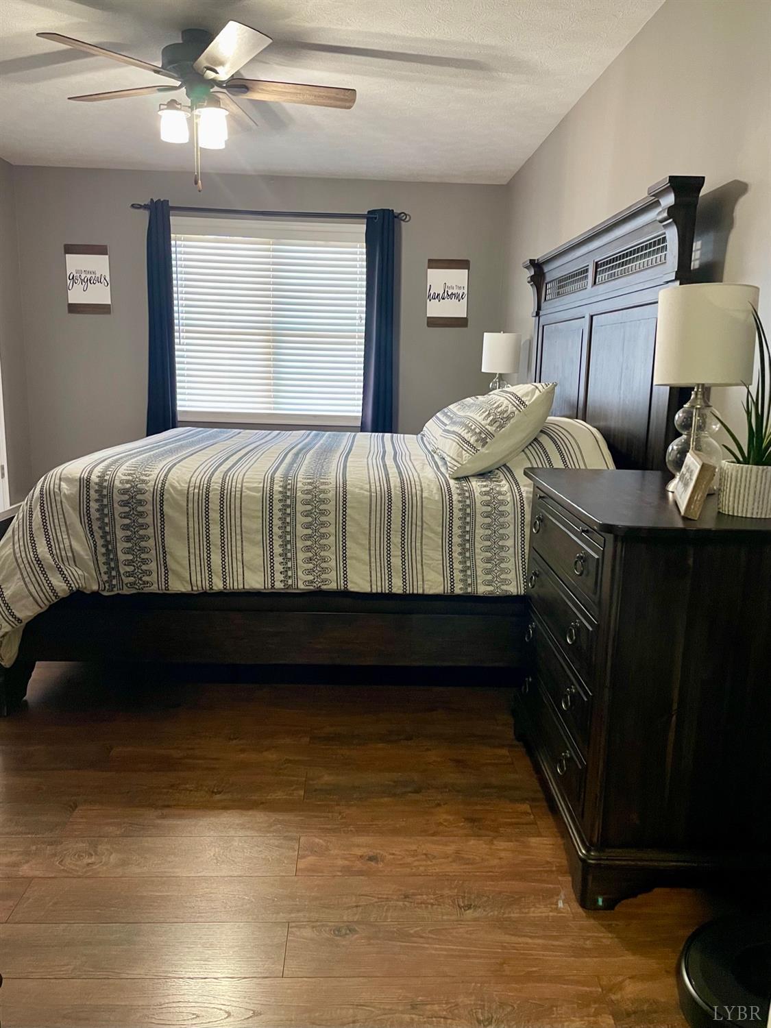 7207 Stage Road Concord, VA 24538 - Photo 15 of 29 a bedroom with a bed and window
