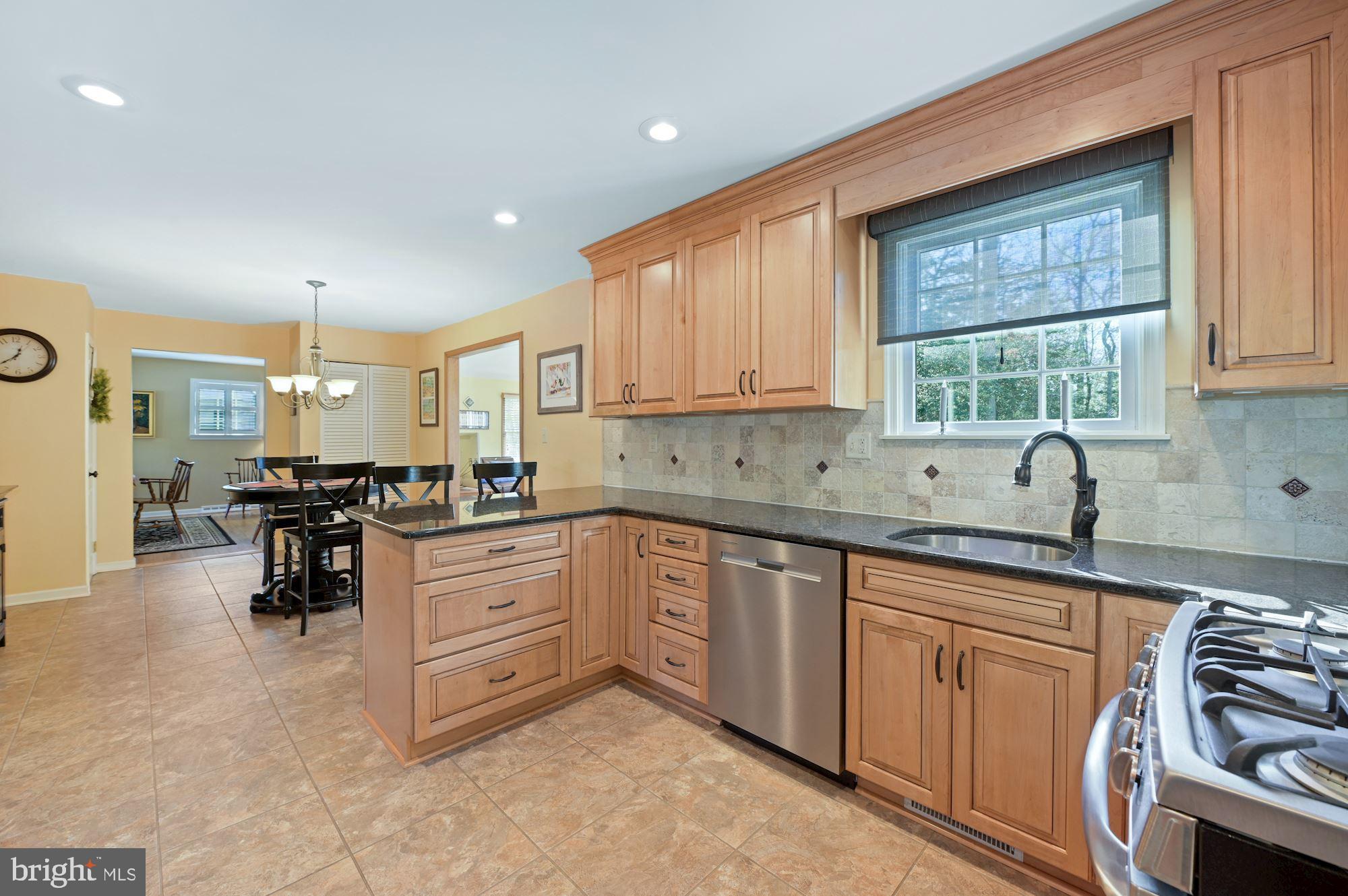 623 Boundary Road Pitman, NJ 08071 - Photo 9 of 33 Kitchen