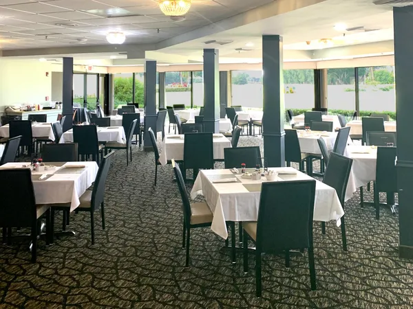 $2,000 | 9820 South Hollybrook Lake Drive, Unit 306, Pembroke Pines, FL 33025