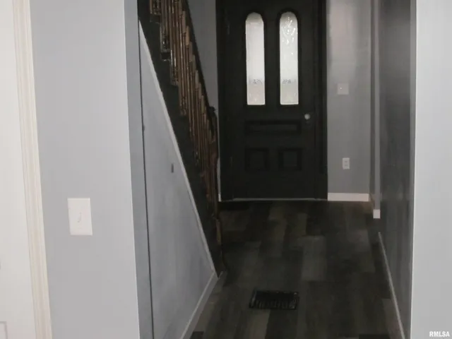 $299,900 | 10844 Cr 2950 Road East, Mason City, IL 62664