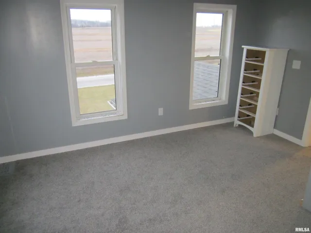 $299,900 | 10844 Cr 2950 Road East, Mason City, IL 62664