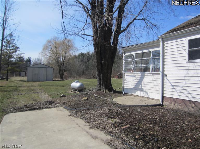 6465 Russia Road Oberlin, OH 44074 - Photo 3 of 12 Gallery Image 3