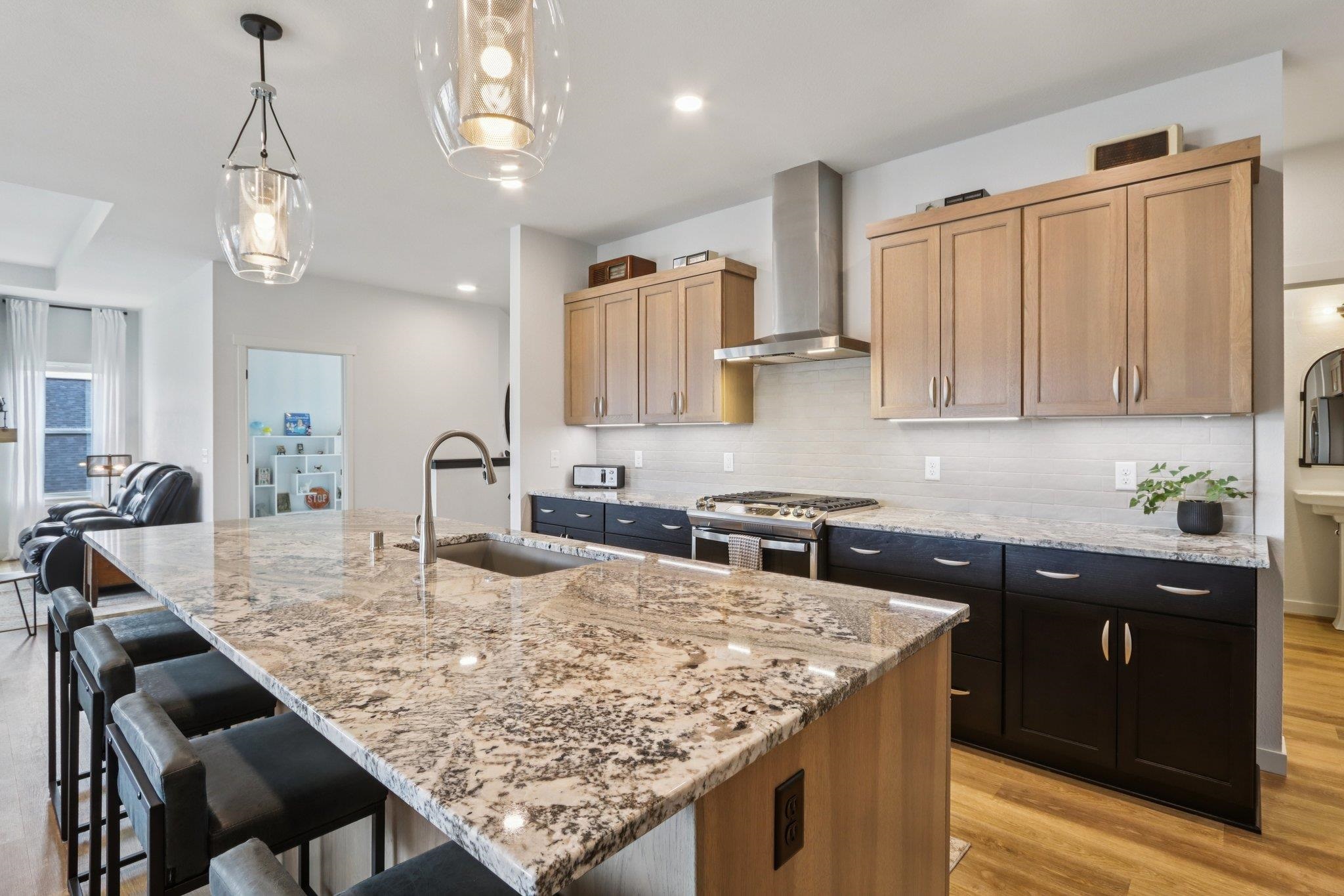 655 Ridge View Lane Oregon, WI 53575 - Photo 11 of 59