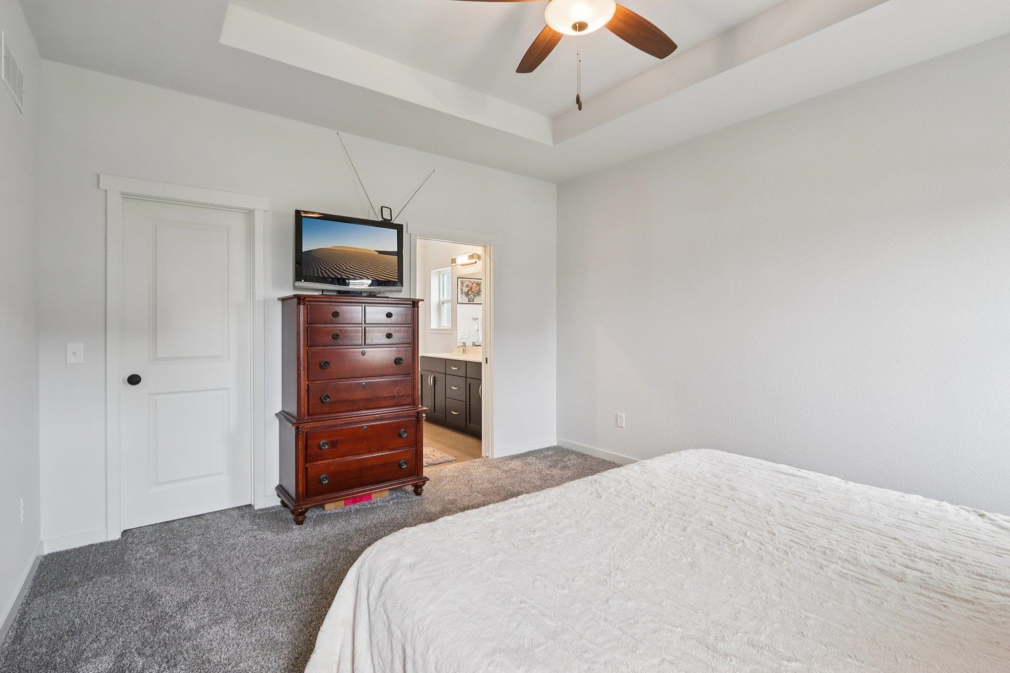 655 Ridge View Lane Oregon, WI 53575 - Photo 17 of 59