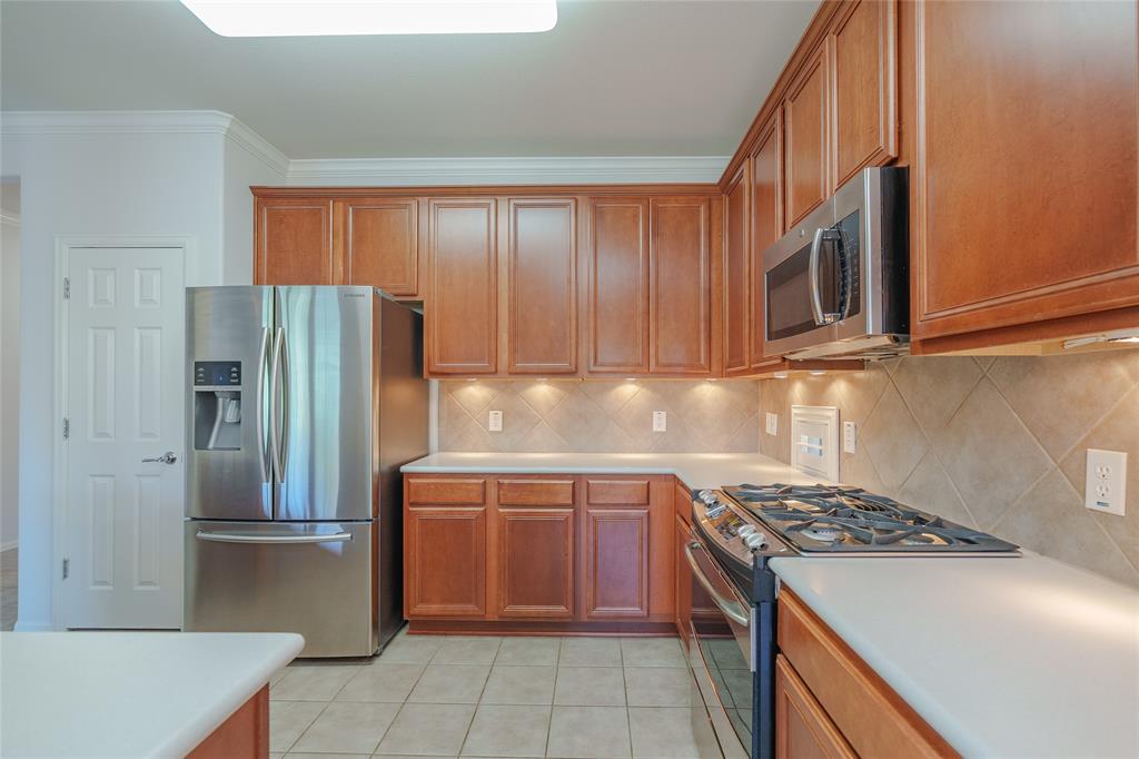 4001 Stone Oak Boulevard Denton, TX 76210 - Photo 8 of 26