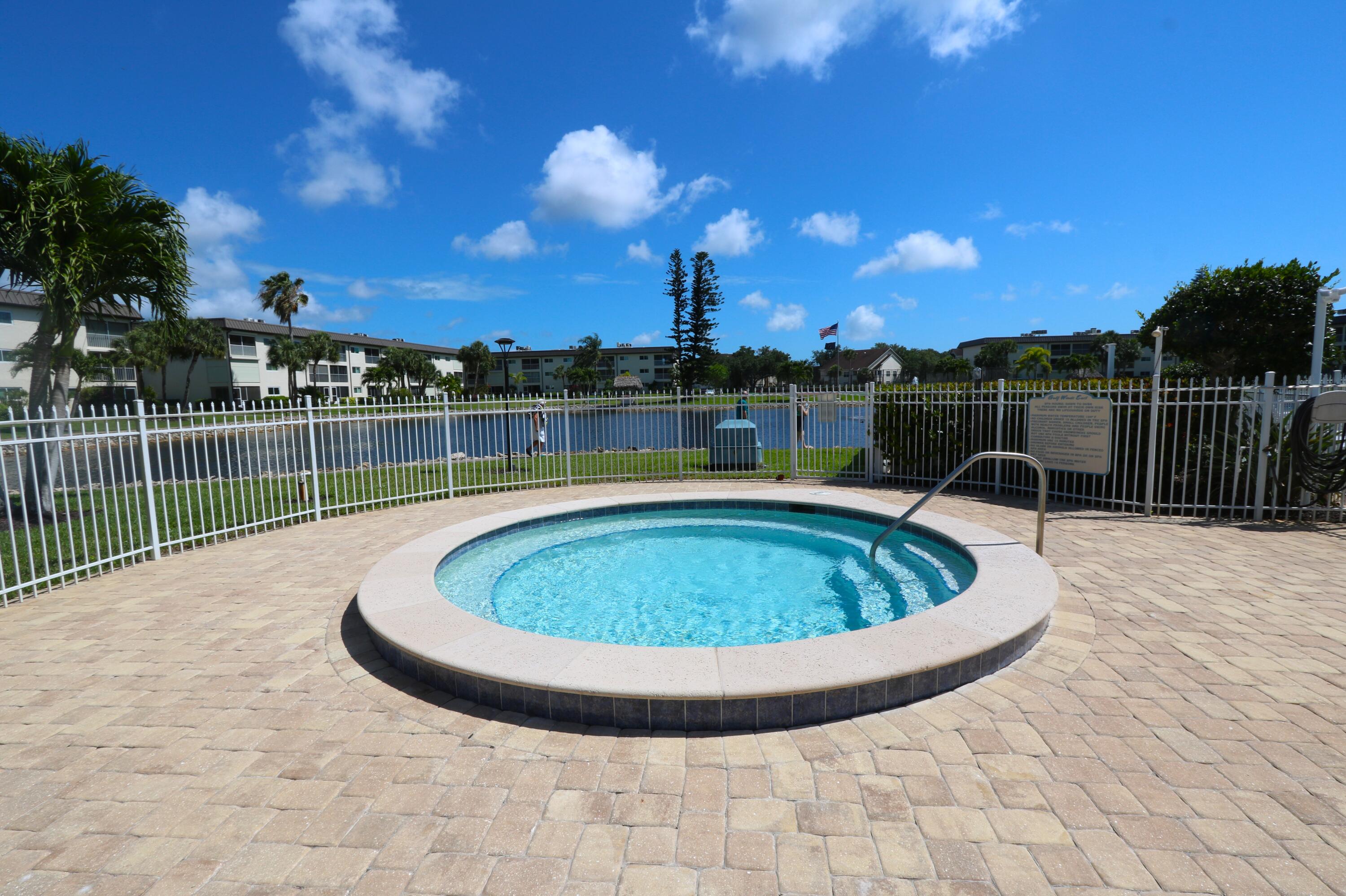 1004 Manatee Road, Unit 202 Naples, FL 34114 - Photo 26 of 31 IMG_9951