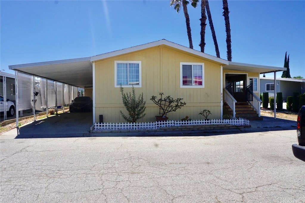 2601 East Victoria Street, Unit 237, Rancho Dominguez, CA 90220 Compass