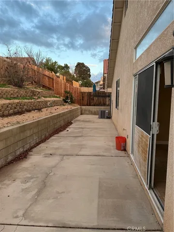 $2,750 | 17568 Landis Drive, Victorville, CA 92395