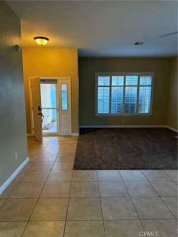 $2,750 | 17568 Landis Drive, Victorville, CA 92395