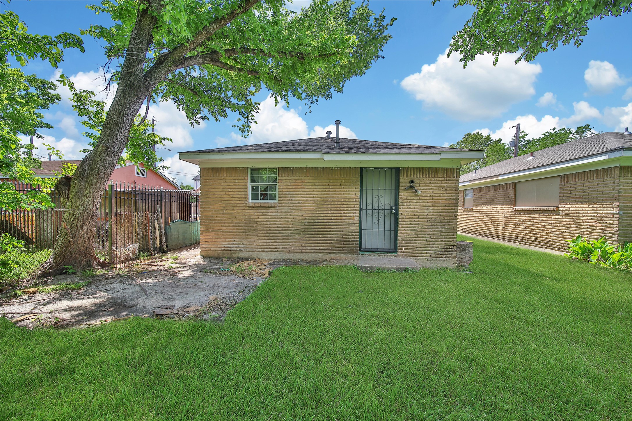 2310 Kabee Street Houston, TX 77020 - Photo 15 of 15