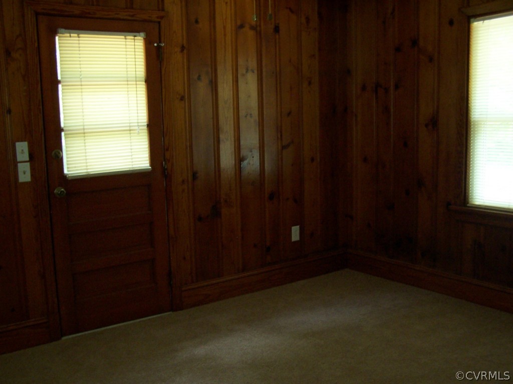 24180 Telegraph Road Ruther Glen, VA 22546 - Photo 12 of 19 Gallery Image 12