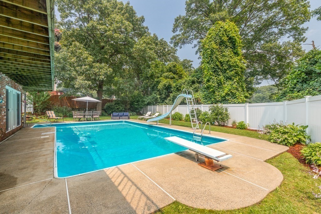 12 Citation Avenue Stoneham, MA 02180 - Photo 30 of 37